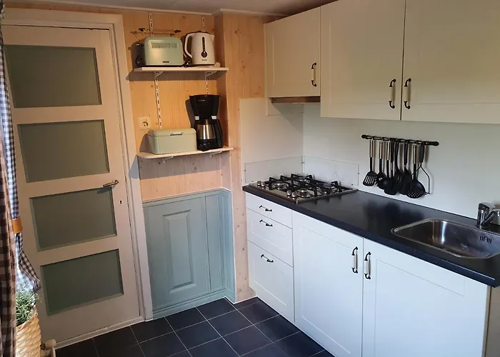 Bakhuisje بيت للعطل